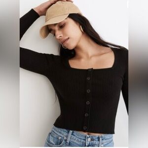 Madewell black ribbed knit crop top with buttons